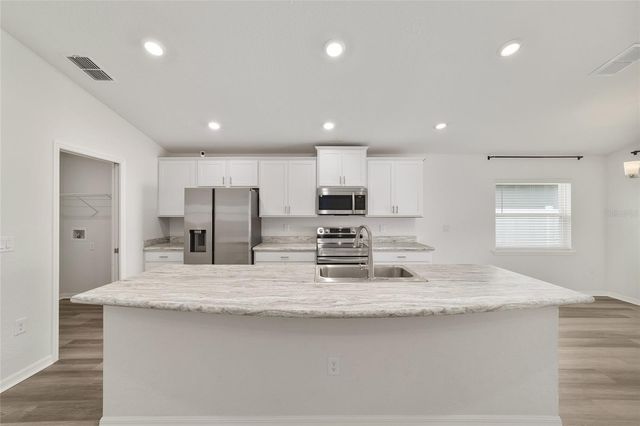 9039 SE 44TH COURT, Ocala, FL 34480