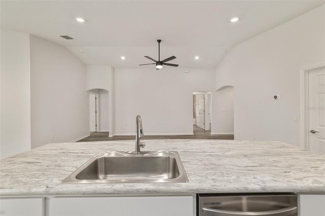 9039 SE 44TH COURT, Ocala, FL 34480