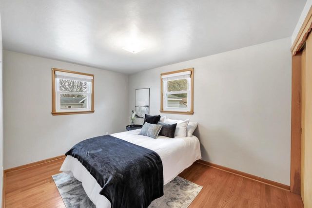 1267 ROSCOE STREET, Green Bay, WI 54304