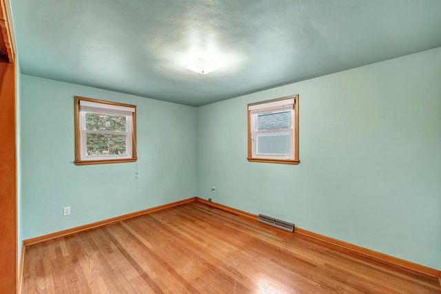 1267 ROSCOE STREET, Green Bay, WI 54304