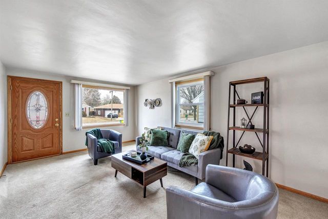 1267 ROSCOE STREET, Green Bay, WI 54304