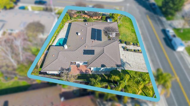 16227 Spring Creek Dr, Ripon, CA 95366