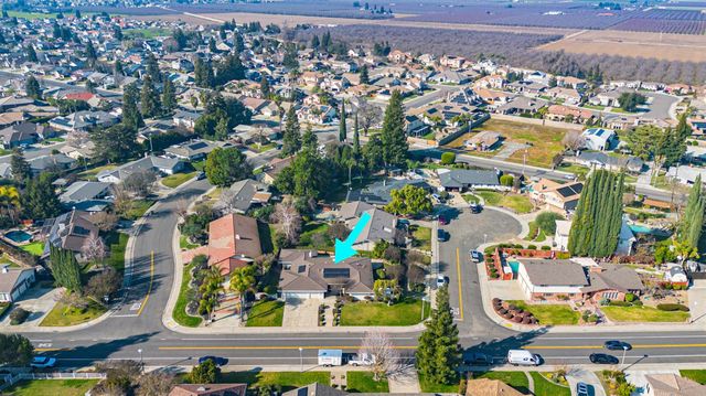 16227 Spring Creek Dr, Ripon, CA 95366