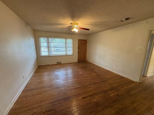 3709 23rd Street, Lubbock, TX 79410