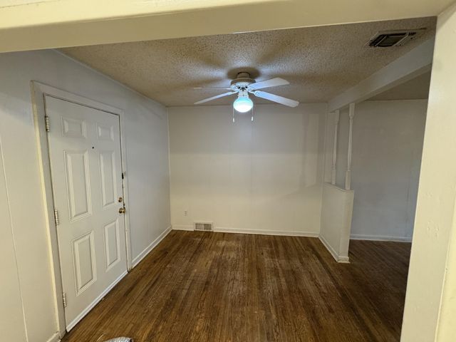 3709 23rd Street, Lubbock, TX 79410
