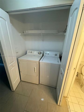 111 Yacht Club Way 107, Hypoluxo, FL 33462