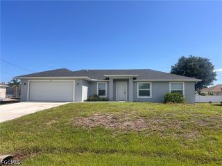 101 NW 25th ST, Cape Coral, FL 33993