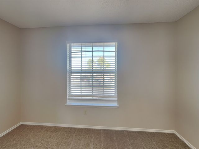 1110 Orangewood Lane, Arlington, TX 76001