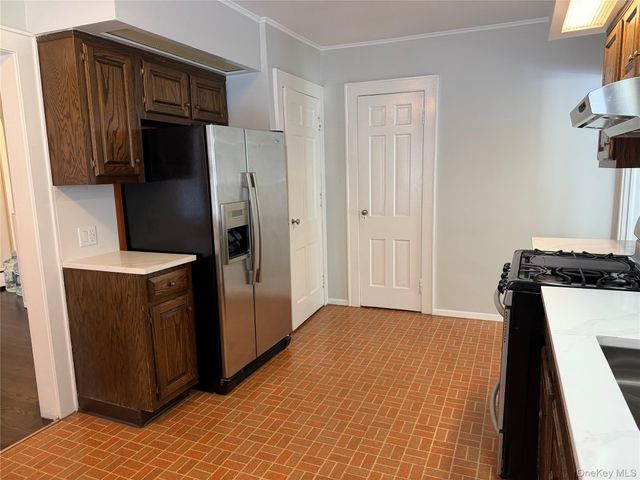 2100 Hillside Avenue, Bellmore, NY 11710