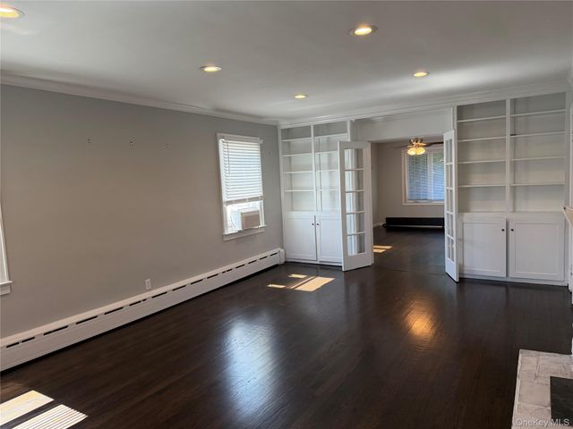 2100 Hillside Avenue, Bellmore, NY 11710