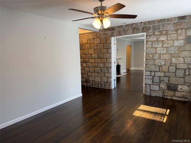 2100 Hillside Avenue, Bellmore, NY 11710