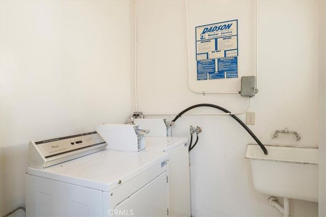 1126 Chelsea Avenue A, Santa Monica, CA 90403