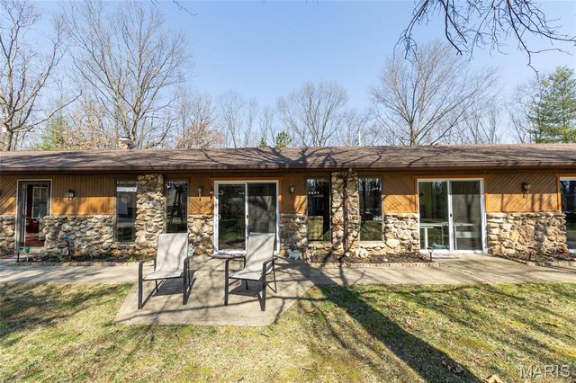 692 County Road 3165, Salem, MO 65560