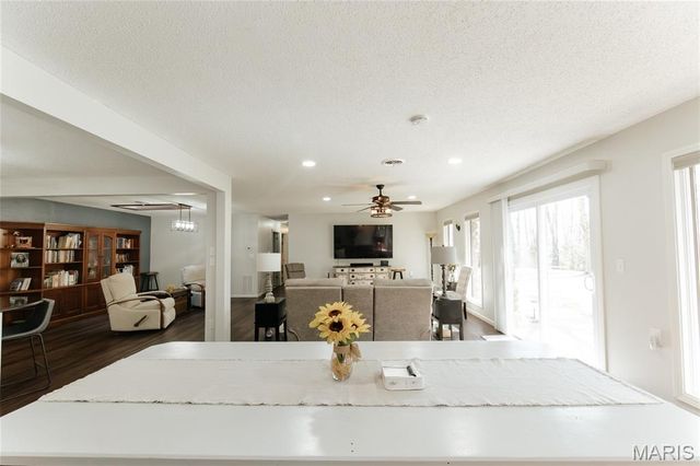 692 County Road 3165, Salem, MO 65560