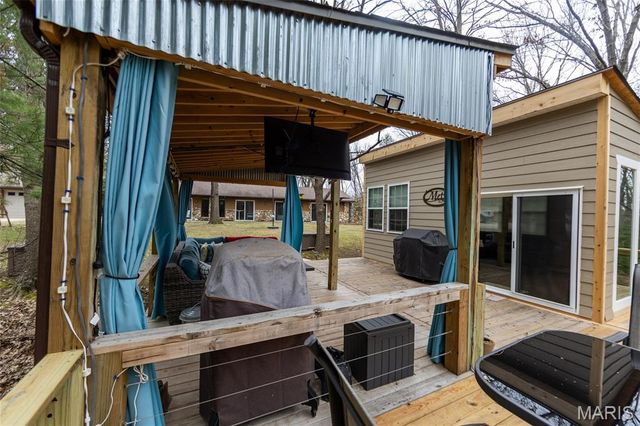 692 County Road 3165, Salem, MO 65560