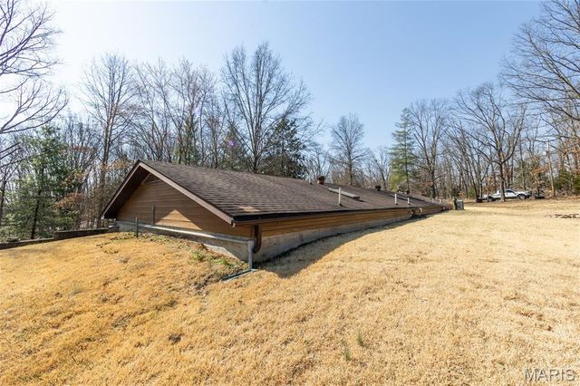 692 County Road 3165, Salem, MO 65560