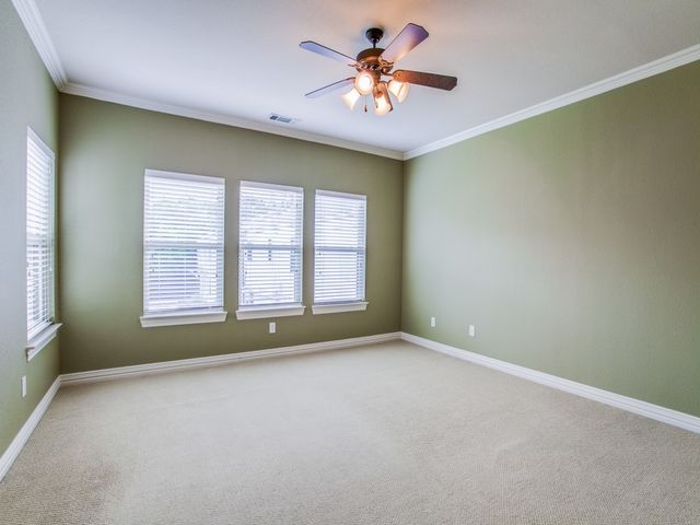 3717 W Beverly Drive, Dallas, TX 75209