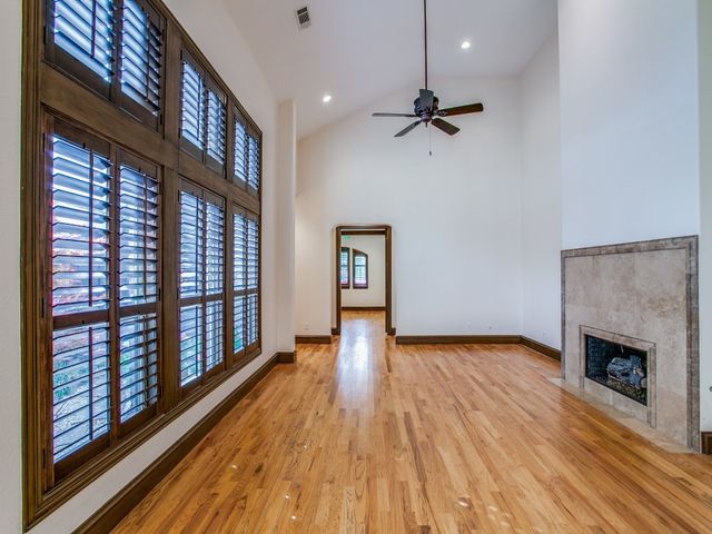 3717 W Beverly Drive, Dallas, TX 75209