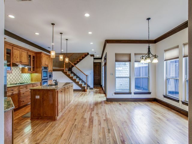 3717 W Beverly Drive, Dallas, TX 75209