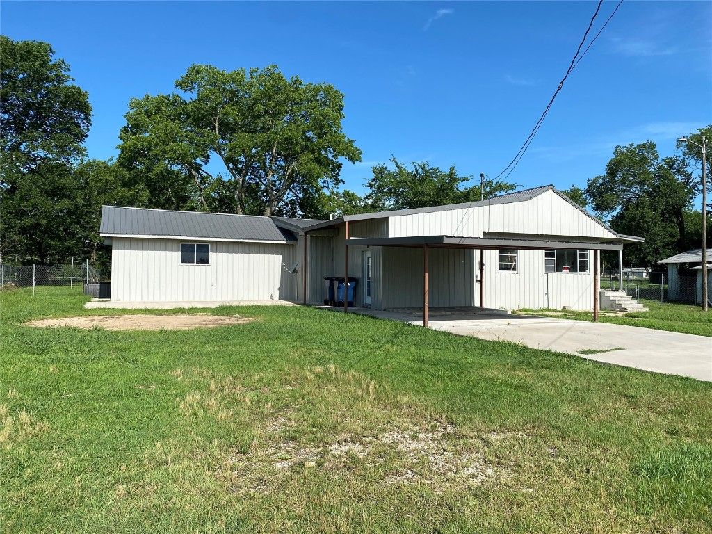 19 Houston Street, Seminole, OK 74868