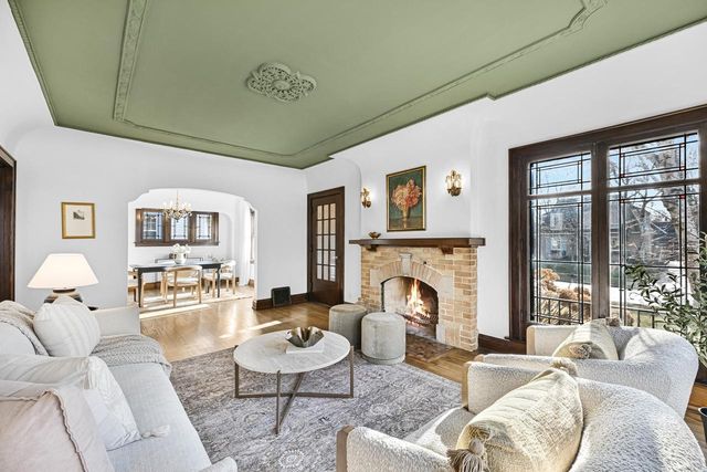 8140 Hillcrest DRIVE, Wauwatosa, WI 53213