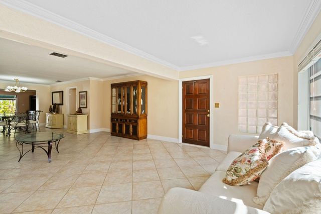 947 Lincoln Street, Hollywood, FL 33019