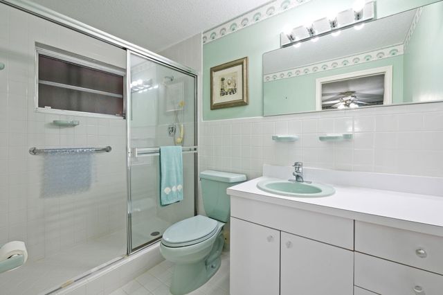 947 Lincoln Street, Hollywood, FL 33019