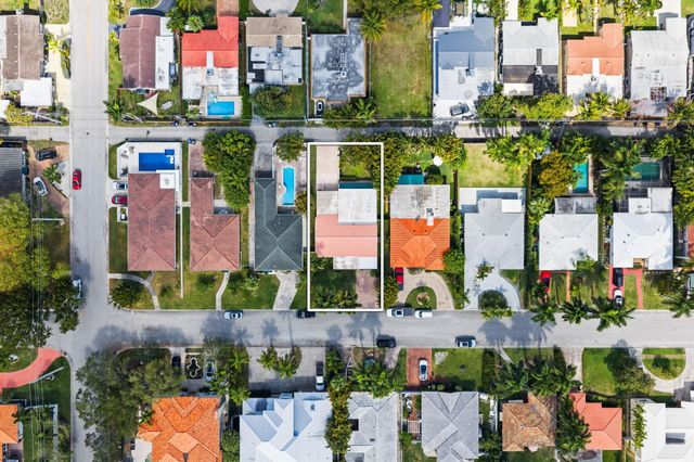 947 Lincoln Street, Hollywood, FL 33019