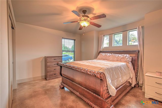 8032 Chimney Hill Drive, Nolanville, TX 76559