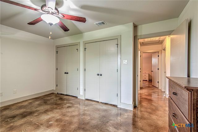 8032 Chimney Hill Drive, Nolanville, TX 76559