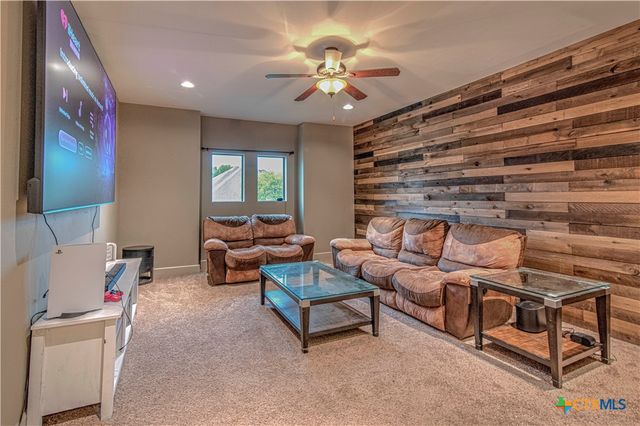 8032 Chimney Hill Drive, Nolanville, TX 76559