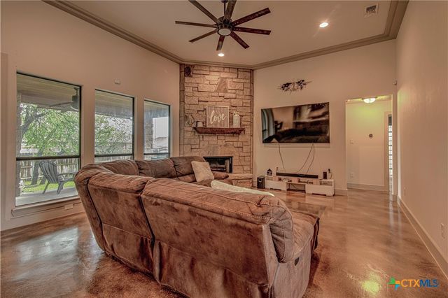 8032 Chimney Hill Drive, Nolanville, TX 76559