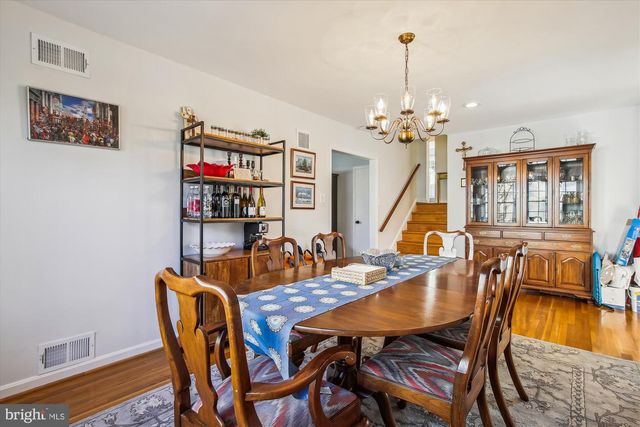 7309 PINECASTLE RD, Falls Church, VA 22043