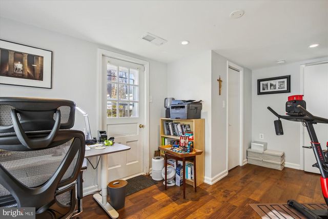 7309 PINECASTLE RD, Falls Church, VA 22043