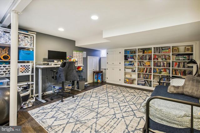 7309 PINECASTLE RD, Falls Church, VA 22043