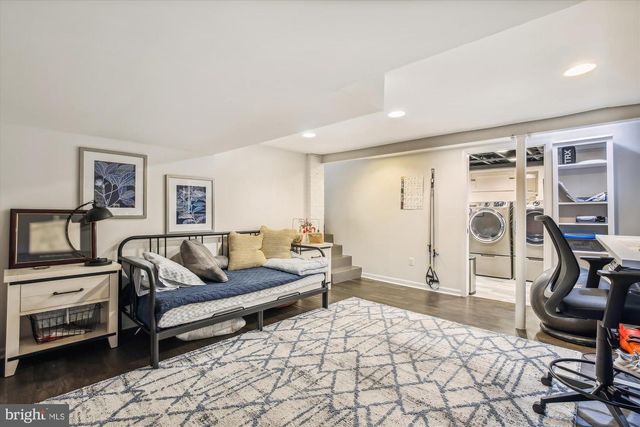 7309 PINECASTLE RD, Falls Church, VA 22043