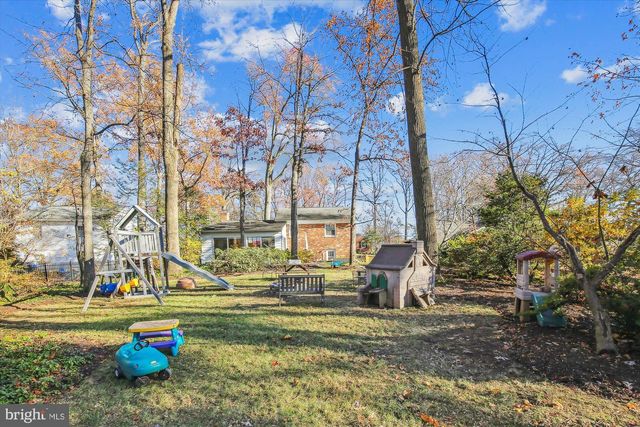 7309 PINECASTLE RD, Falls Church, VA 22043