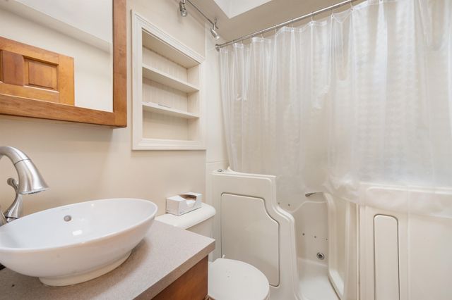 5 Piney Road, Brookfield, NH 03872