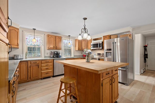 5 Piney Road, Brookfield, NH 03872