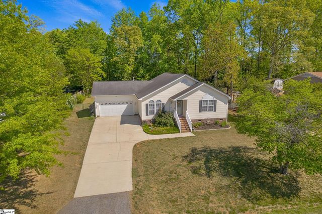 18 Luray Drive, Greenville, SC 29617