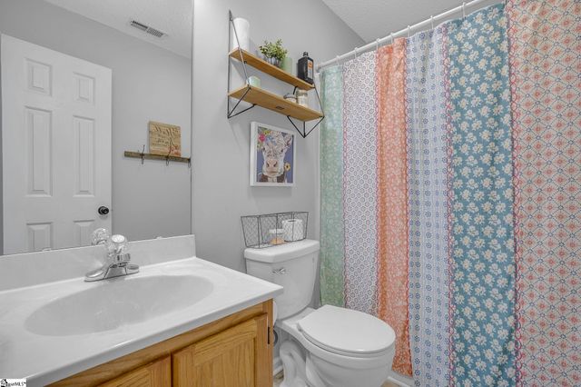 18 Luray Drive, Greenville, SC 29617