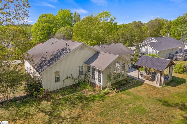 18 Luray Drive, Greenville, SC 29617