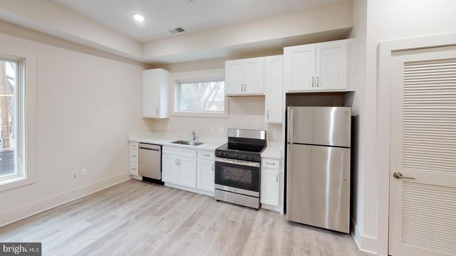 917 SHERIDAN ST NW #003, Washington, DC 20011