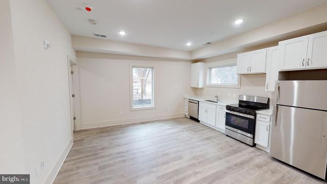 917 SHERIDAN ST NW #003, Washington, DC 20011