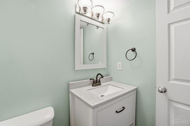 1530 Creekside Road, Batavia Twp, OH 45102