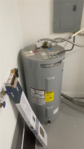 113 W DIVISION STREET, Winter Garden, FL 34787