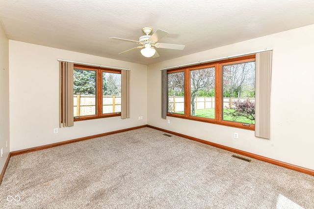 3801 S Cedar Creek Lane, New Palestine, IN 46163