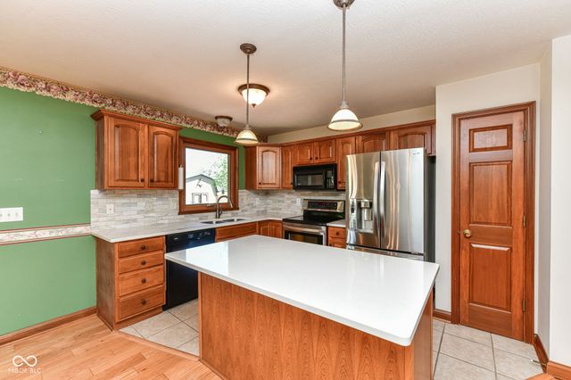 3801 S Cedar Creek Lane, New Palestine, IN 46163