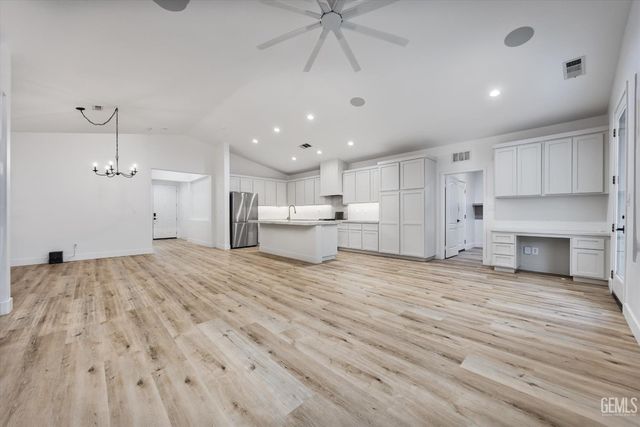 12210 Home Ranch Drive, Bakersfield, CA 93312