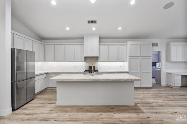 12210 Home Ranch Drive, Bakersfield, CA 93312